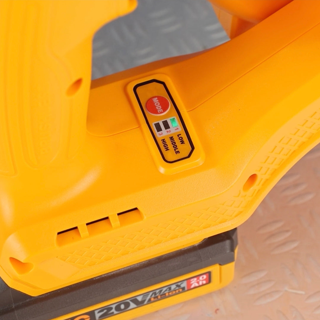 SOPLADOR BL INDUSTRIAL VEL/REG 20V 2,8M³/MIN INGCO CABLI2068